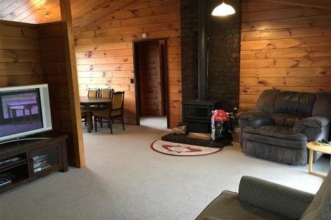 Photo of property in 3 Tasman Road, Otaki Beach, Otaki, 5512