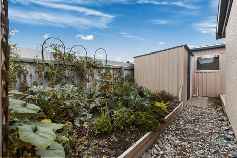 Photo of property in 2 Gavan Street, Cromwell, 9310