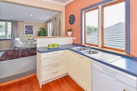 Photo of property in 31 Wallath Road, Onehunga, Auckland, 1061