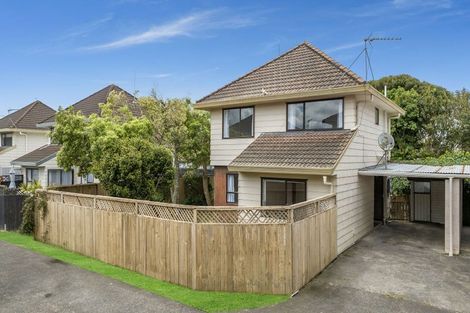 Photo of property in 1/278 Birkdale Road, Birkdale, Auckland, 0626