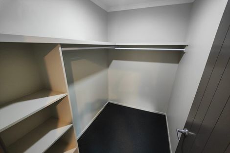 Photo of property in 16 Trauzer Place, Flagstaff, Hamilton, 3210