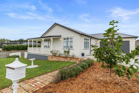Photo of property in 21 Bragato Way, Te Kauwhata, 3710