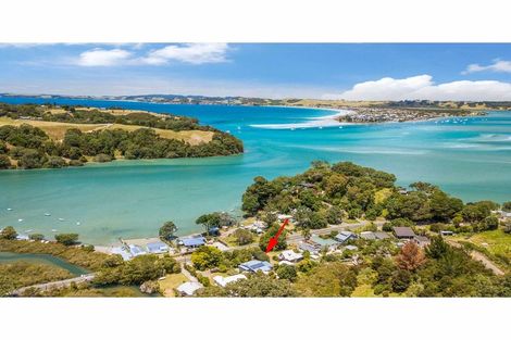 Photo of property in 400 Leigh Road, Whangateau, Warkworth, 0985