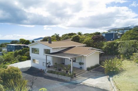 Photo of property in 16 Seaview Road, Cable Bay, 0420