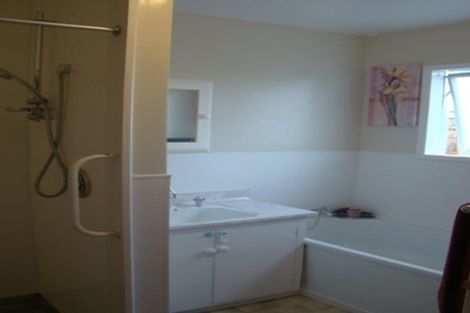 Photo of property in 2/23 Glenside Avenue, Ilam, Christchurch, 8041