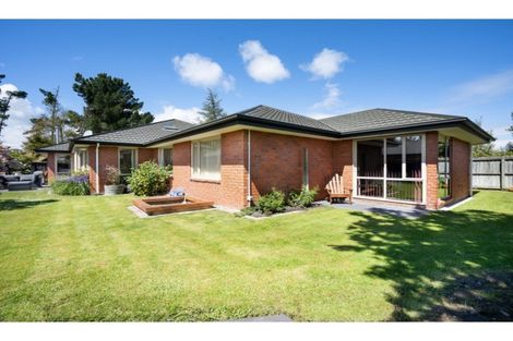 Photo of property in 92 Milns Road, Halswell, Christchurch, 8025