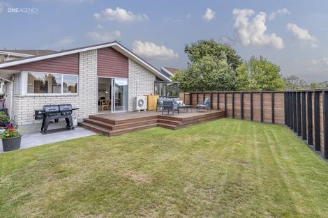 Photo of property in 15 Chilton Drive, Mairehau, Christchurch, 8052