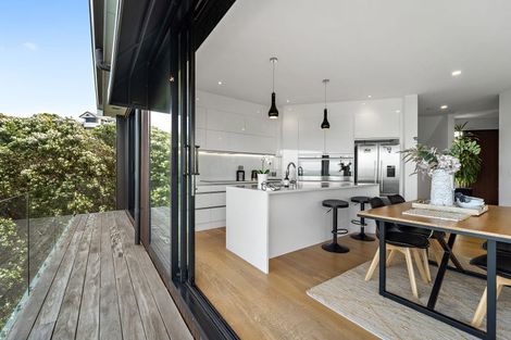 Photo of property in 11a Duncansby Road, Stanmore Bay, Whangaparaoa, 0932