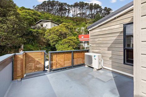 Photo of property in 1/28 Lawrence Street, Newtown, Wellington, 6021