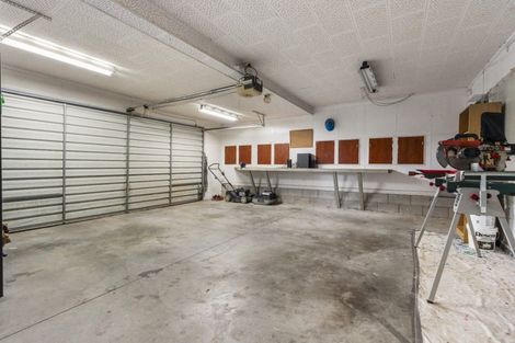 Photo of property in 58 Marina View Drive, West Harbour, Auckland, 0618