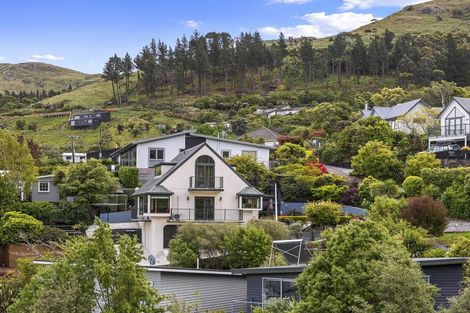 Photo of property in 24 Cornwall Road, Lyttelton, 8082