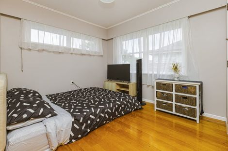 Photo of property in 1/93 Kenderdine Road, Papatoetoe, Auckland, 2025