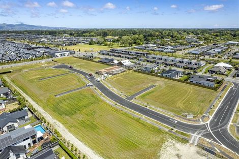 Photo of property in 20 Perehia Mews, Marshland, Christchurch, 8083