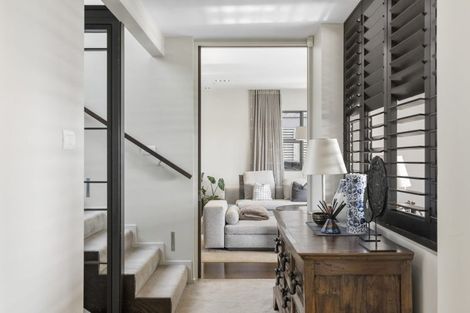 Photo of property in 36 Lake View Road, Takapuna, Auckland, 0622