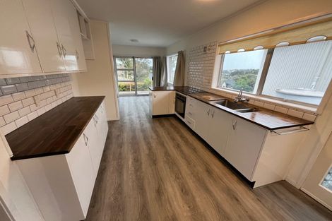 Photo of property in 23 Stapleford Crescent, Browns Bay, Auckland, 0630