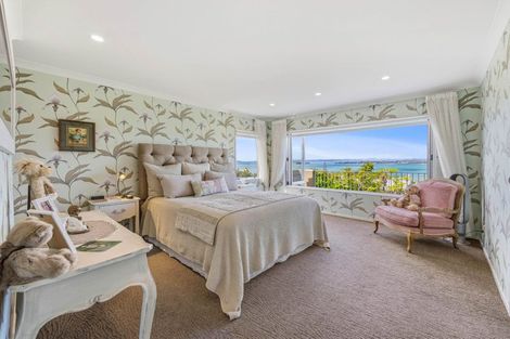 Photo of property in 3 Pounamu Place, Shelly Park, Auckland, 2014