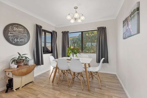 Photo of property in 51 Brymer Road, Grandview Heights, Hamilton, 3200