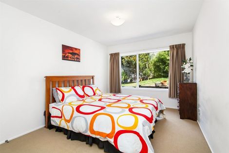 Photo of property in 9 Tararua Close, Aotea, Porirua, 5024