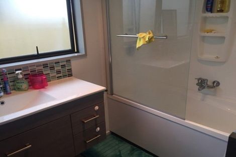 Photo of property in 17 Hutcheson Street, Sydenham, Christchurch, 8023