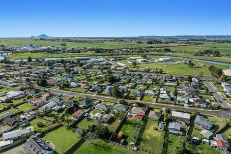 Photo of property in 15 Matai Street, Edgecumbe, 3120