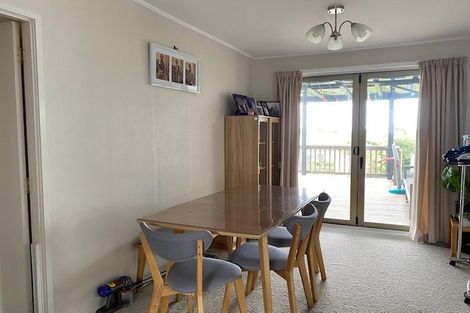 Photo of property in 17 Rotoma Rise, Clover Park, Auckland, 2019