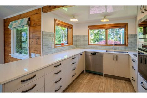 Photo of property in 30 Riverview Road, Kerikeri, 0230