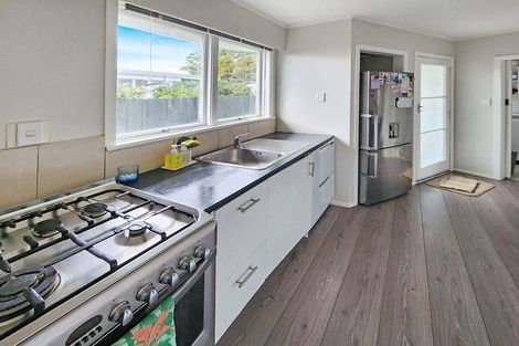 Photo of property in 54 Parkway, Wainuiomata, Lower Hutt, 5014