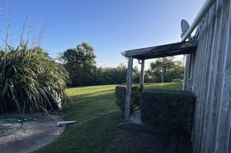Photo of property in 323 Govan Wilson Road, Whangaripo, Warkworth, 0985