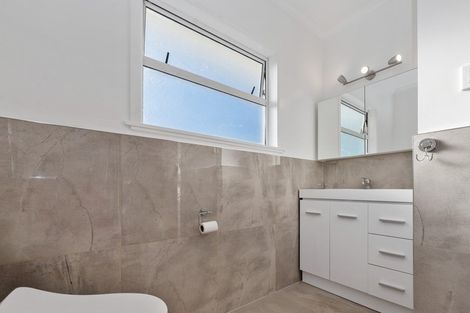 Photo of property in 9 John Road, Fairy Springs, Rotorua, 3015