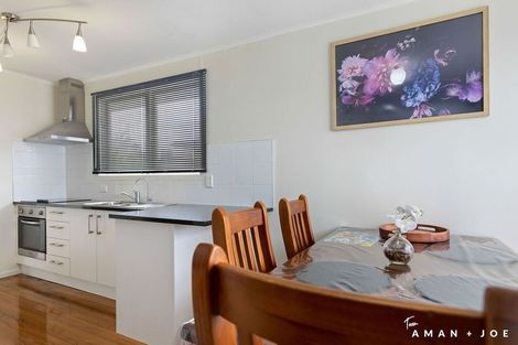 Photo of property in 120 Beaumonts Way, Manurewa, Auckland, 2102