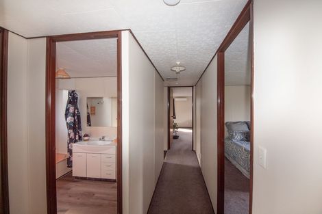 Photo of property in 14 Awatea Street, Ranui, Porirua, 5024