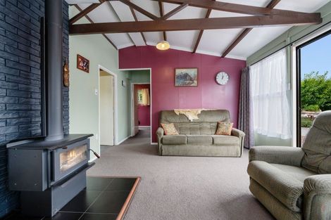 Photo of property in 32 Black Peak Road, Omarama, 9412