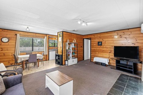 Photo of property in 11 Russell Street, Marton, 4710