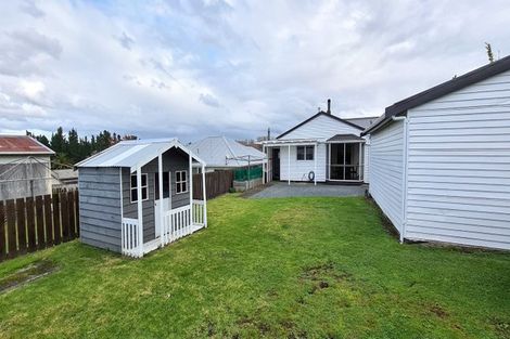 Photo of property in 28 Bickerstaffe Road, Maungaturoto, 0520