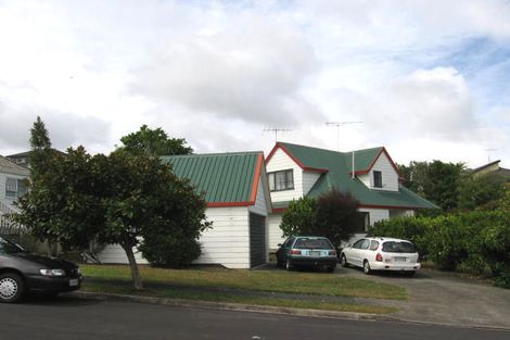 Photo of property in 21 Mallard Place, Unsworth Heights, Auckland, 0632