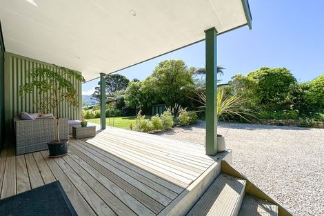 Photo of property in 14 Gibbs Road, Collingwood, 7073