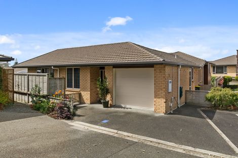 Photo of property in 10/17 Simmonds Grove, Greerton, Tauranga, 3112