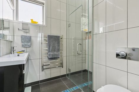 Photo of property in 100 Owhiro Bay Parade, Owhiro Bay, Wellington, 6023