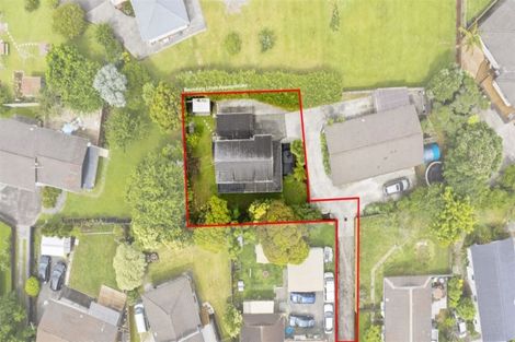 Photo of property in 1/16 Kintara Drive, Massey, Auckland, 0614