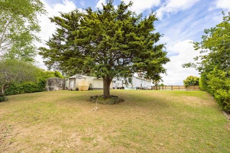 Photo of property in 1060 Kaipara Coast Highway, Kaukapakapa, 0873