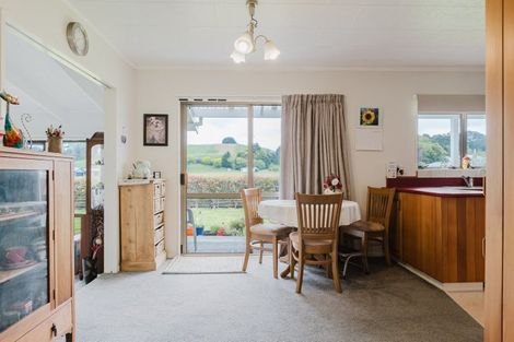 Photo of property in 11 Huxley Street, Pahiatua, 4910