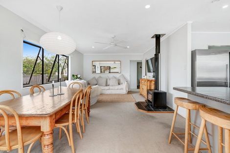 Photo of property in 22a Brixton Road, Manly, Whangaparaoa, 0930
