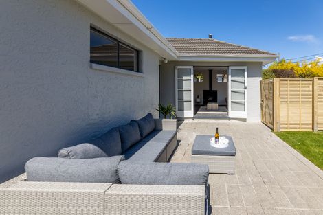 Photo of property in 1/44 Cutts Road, Russley, Christchurch, 8042