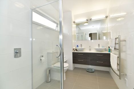 Photo of property in 65 Panorama Heights, Orewa, 0931