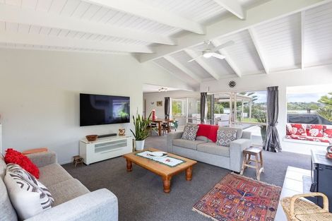 Photo of property in 24 Settlers Grove, Orewa, 0931