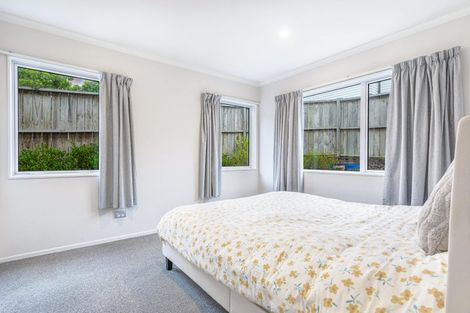Photo of property in 111 Colwill Road, Massey, Auckland, 0614