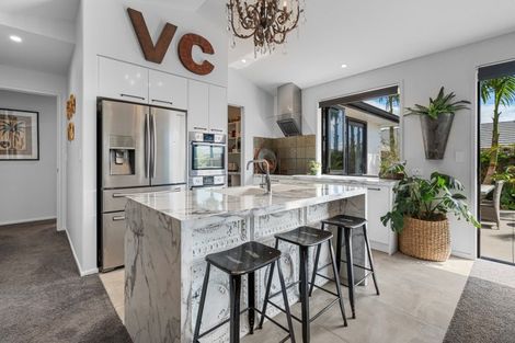 Photo of property in 6 Charlotte Drive, Omokoroa, 3114