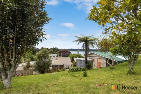 Photo of property in 16a Harbour View Road, Pukenui, 0484