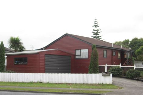 Photo of property in 227 Mahia Road, Wattle Downs, Auckland, 2103
