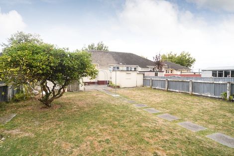 Photo of property in 74 Rangiora Avenue, Roslyn, Palmerston North, 4414